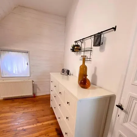 Super Zonnige En Ruime Penthouse 50m Zeedijk De Panne