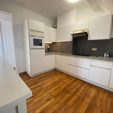 Super Zonnige En Ruime Penthouse 50m Zeedijk Apartman