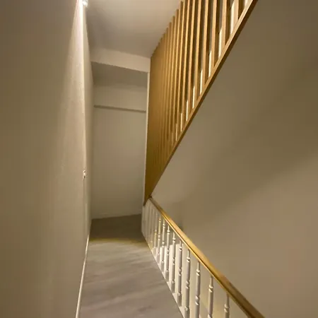 Super Zonnige En Ruime Penthouse 50m Zeedijk Apartman De Panne